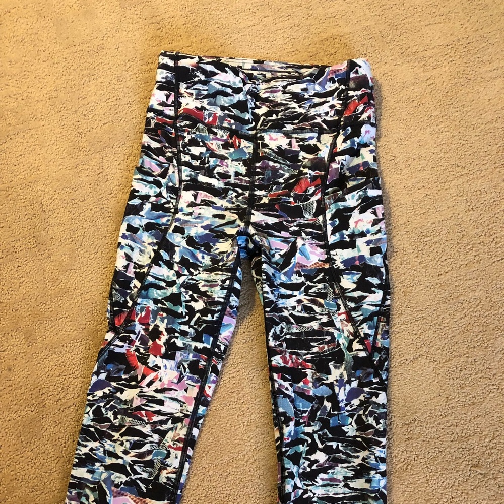Lululemon Break Free Crop 17”